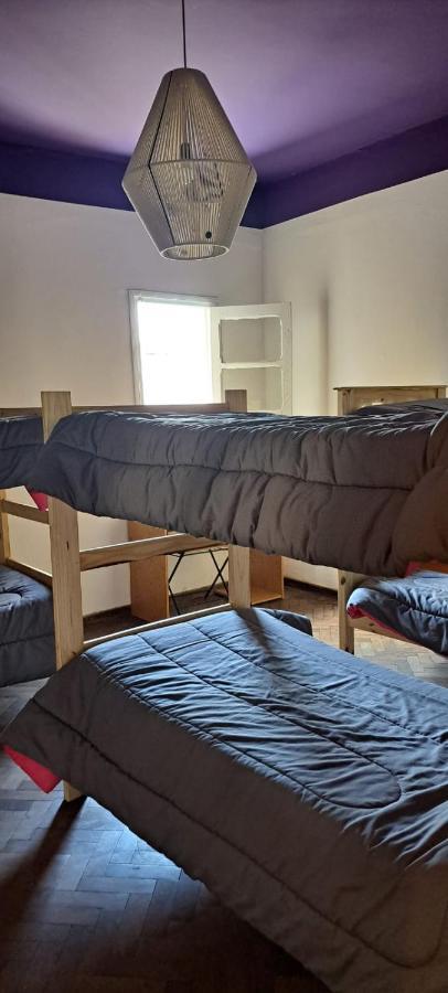 Hostel Lqueen 1 Сальта Экстерьер фото